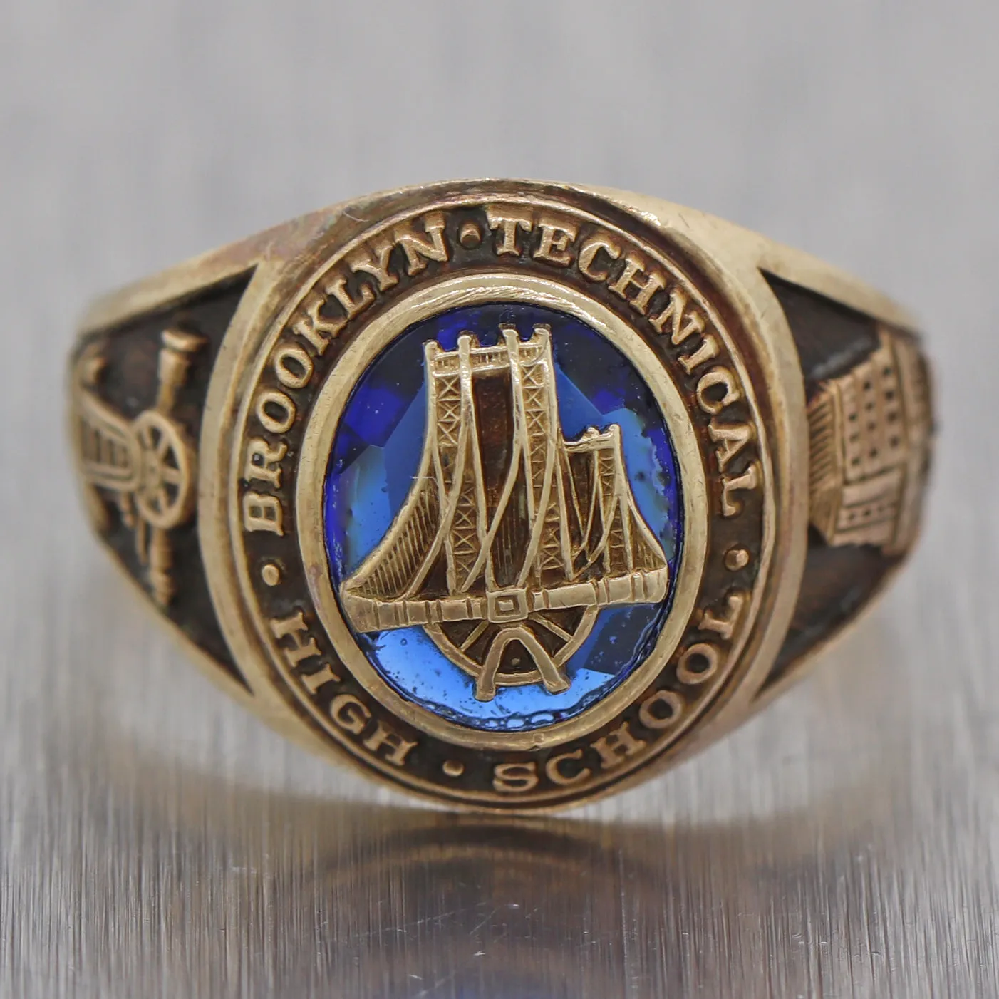 1942 Brooklyn Tech High School 10k Yellow Gold Class Ring