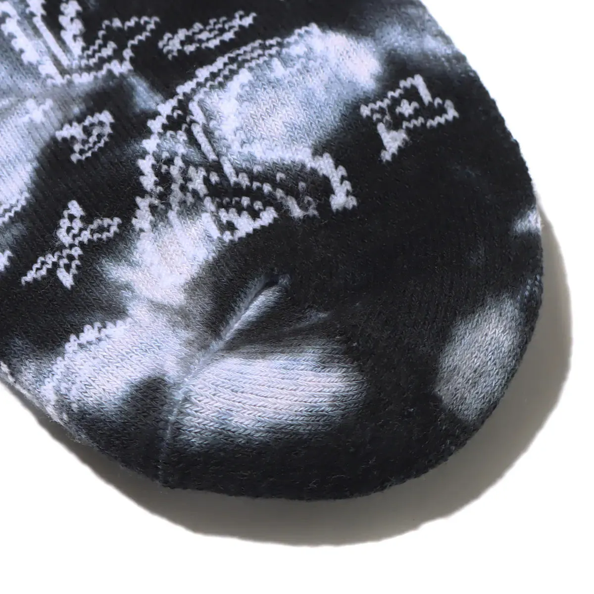 ATMOS TIE DYE SOCKS