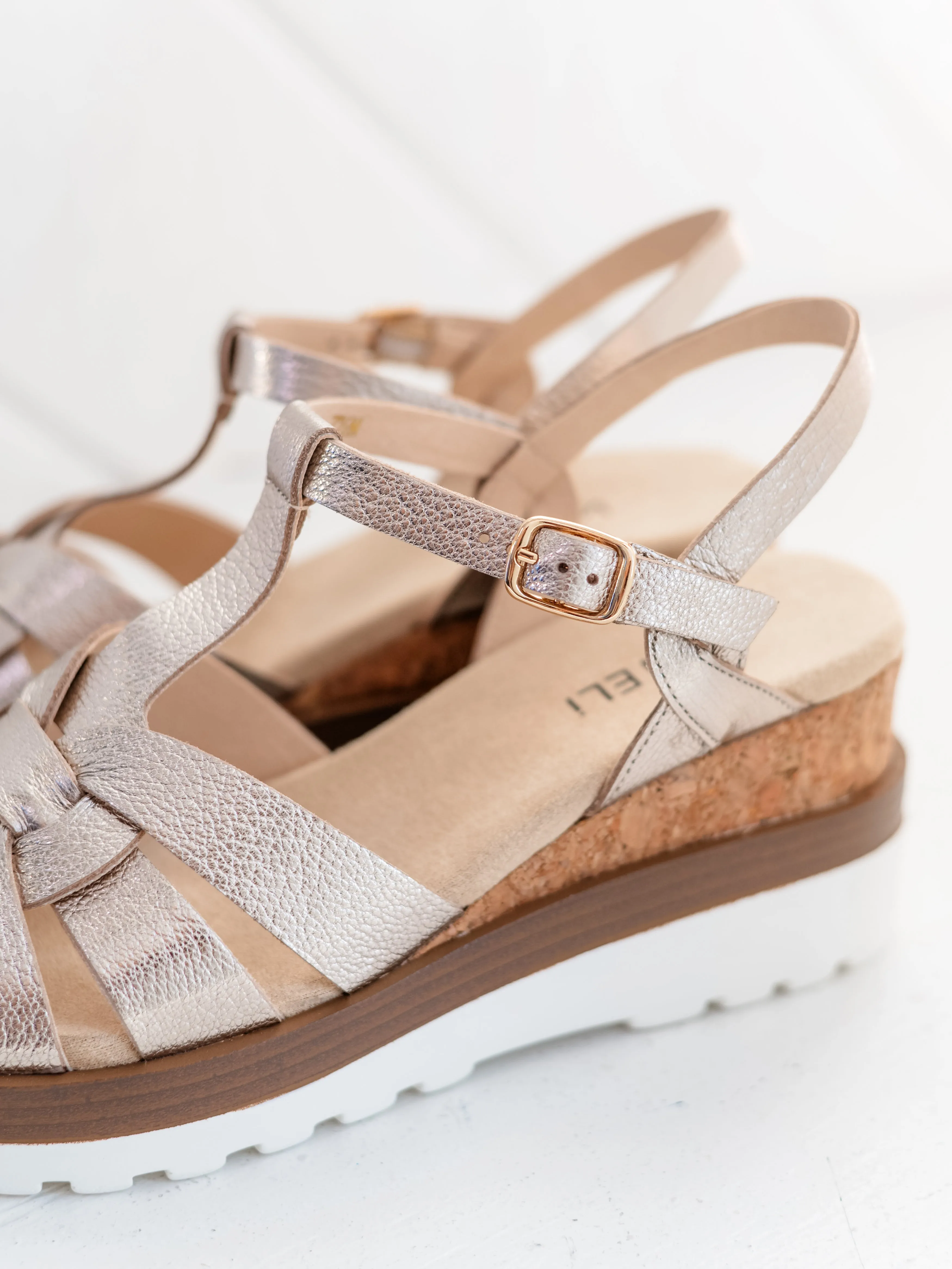 Carly in Shell Grained Metallic by Vaneli