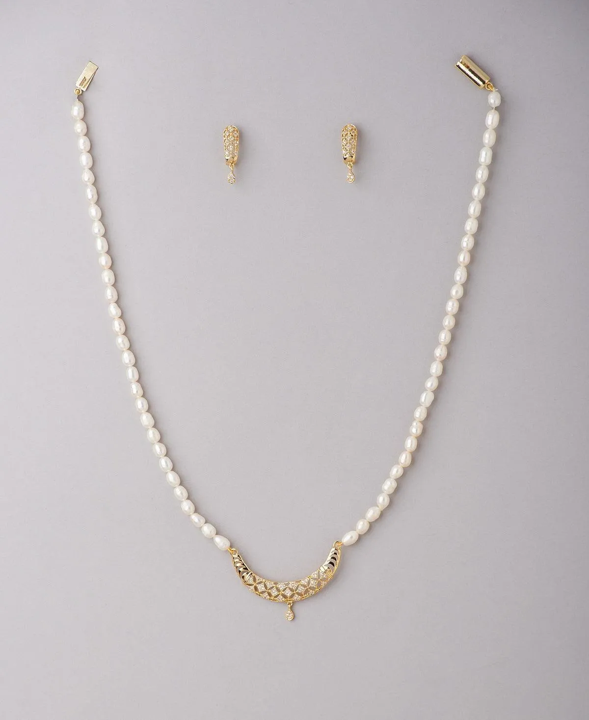 Elegant Real Pearl Necklace Set