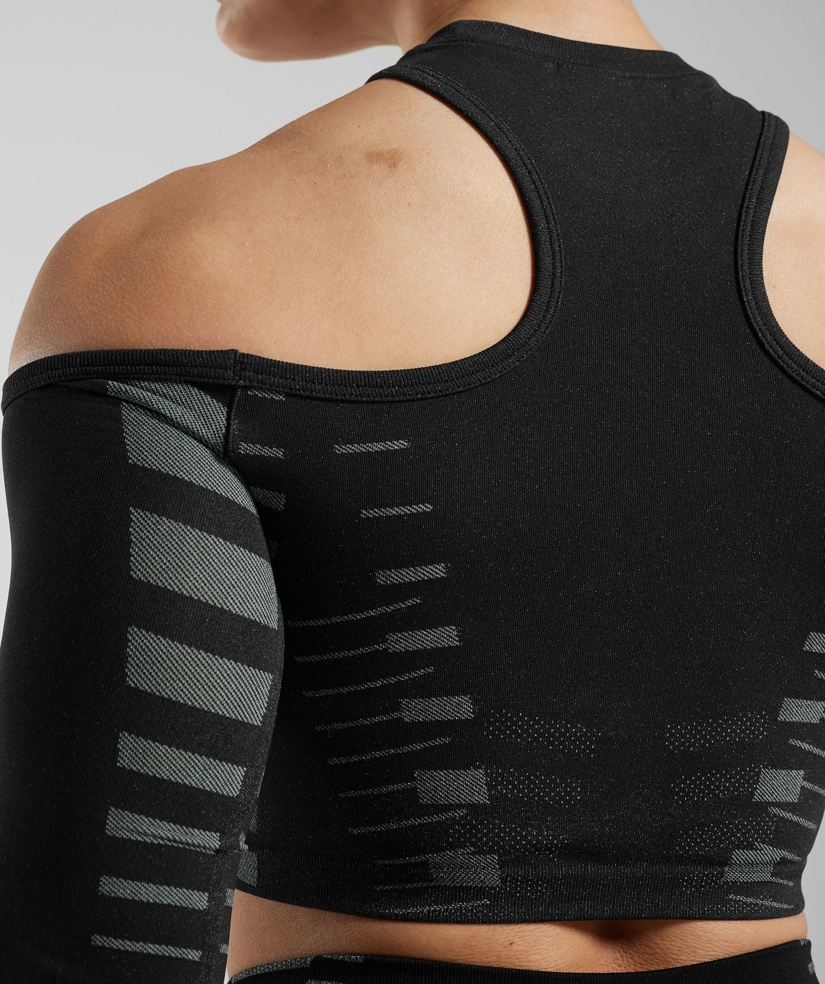 Gymshark Apex Limit Crop Top - Black/Light Grey