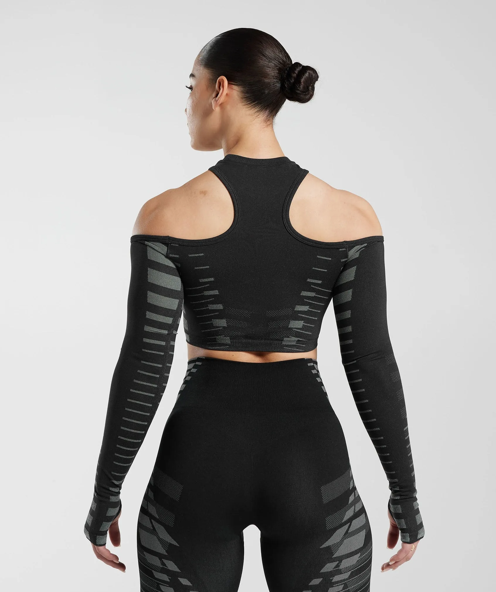 Gymshark Apex Limit Crop Top - Black/Light Grey