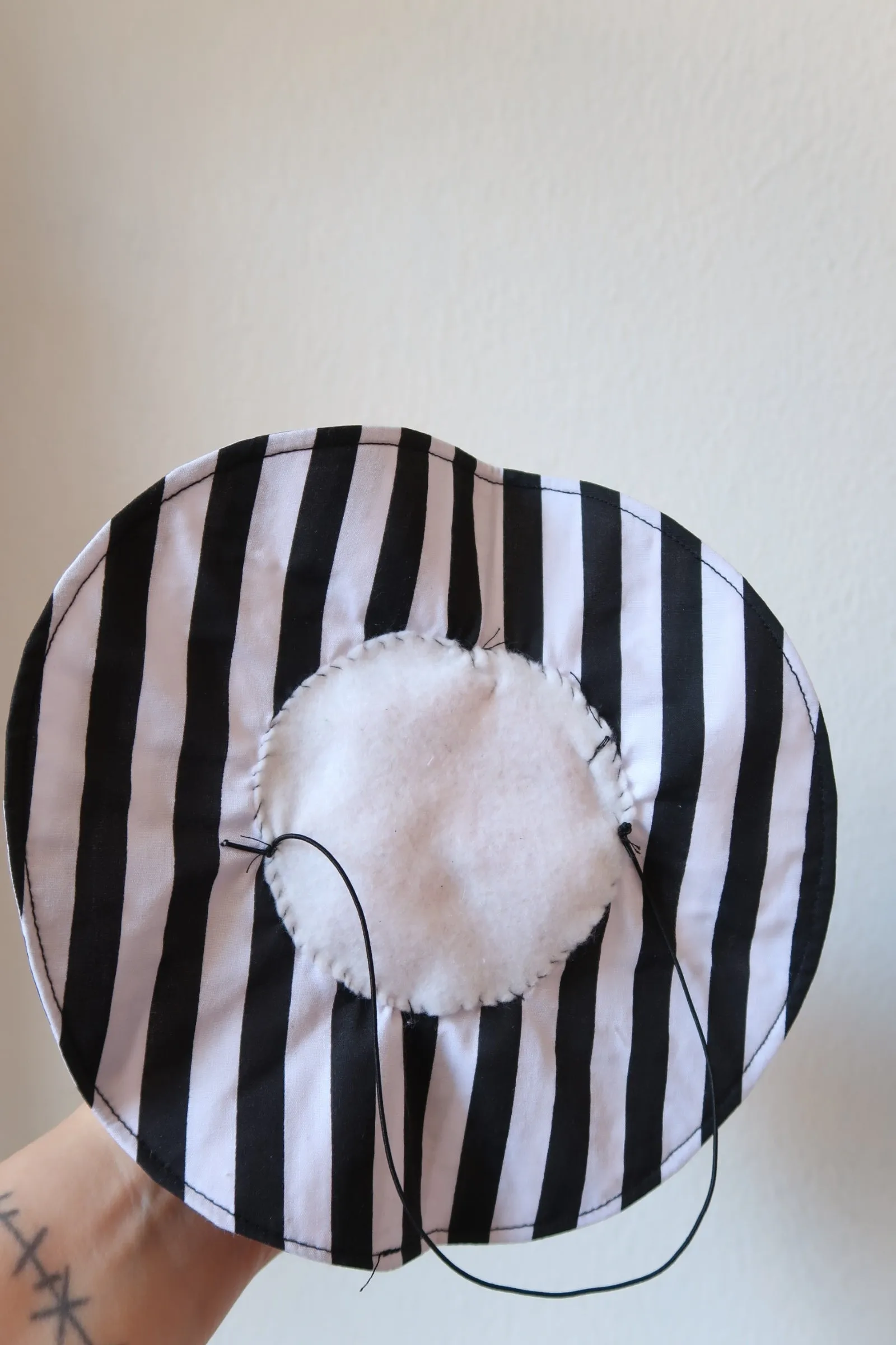 Mini Witch Hat Fascinator (black/white stripe with bow