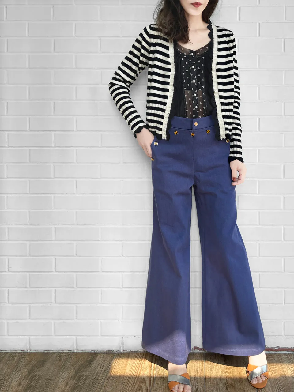 Mono Stripe Scalloped Cashmere & Wool Cropped Cardigan
