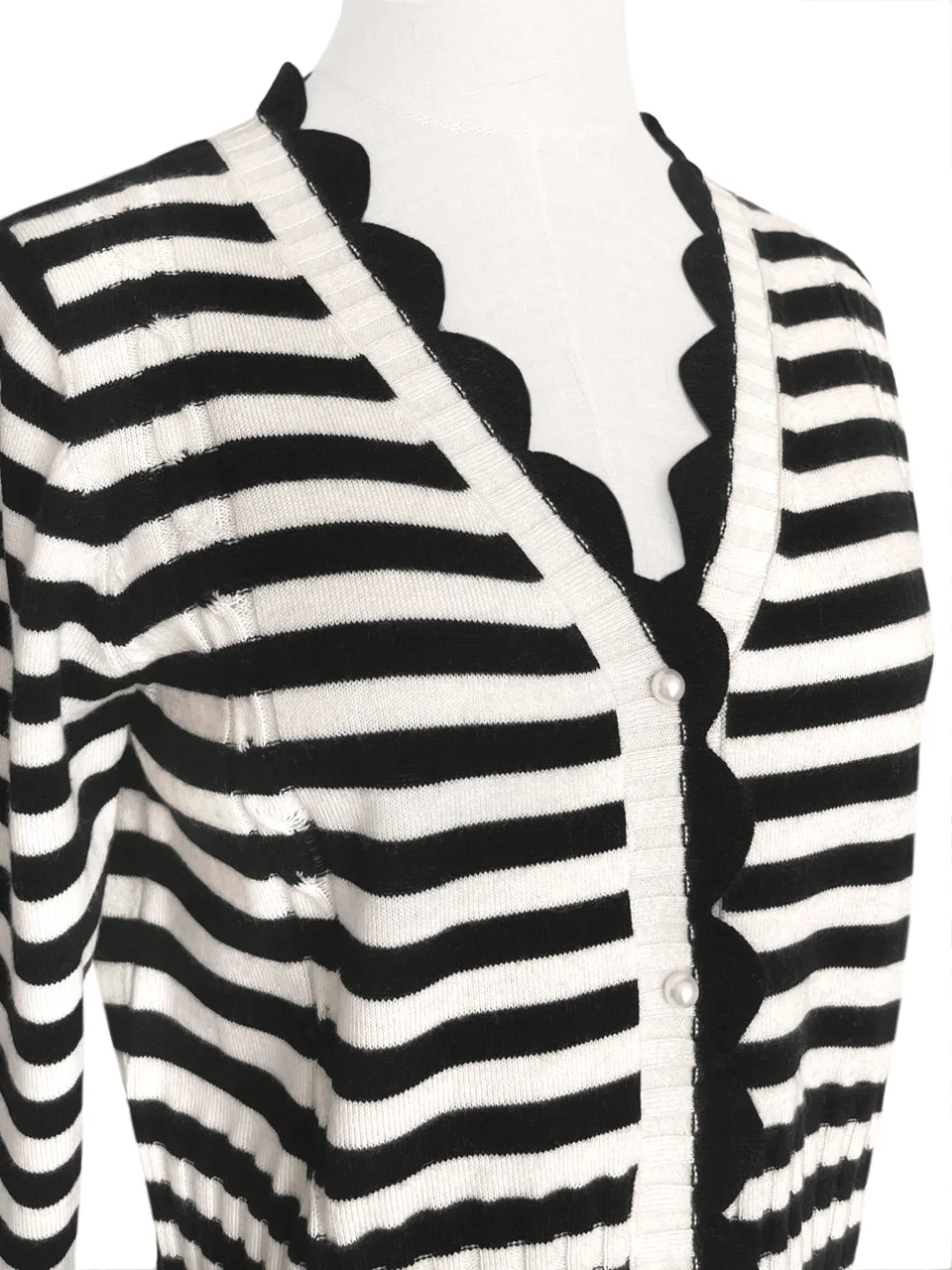 Mono Stripe Scalloped Cashmere & Wool Cropped Cardigan