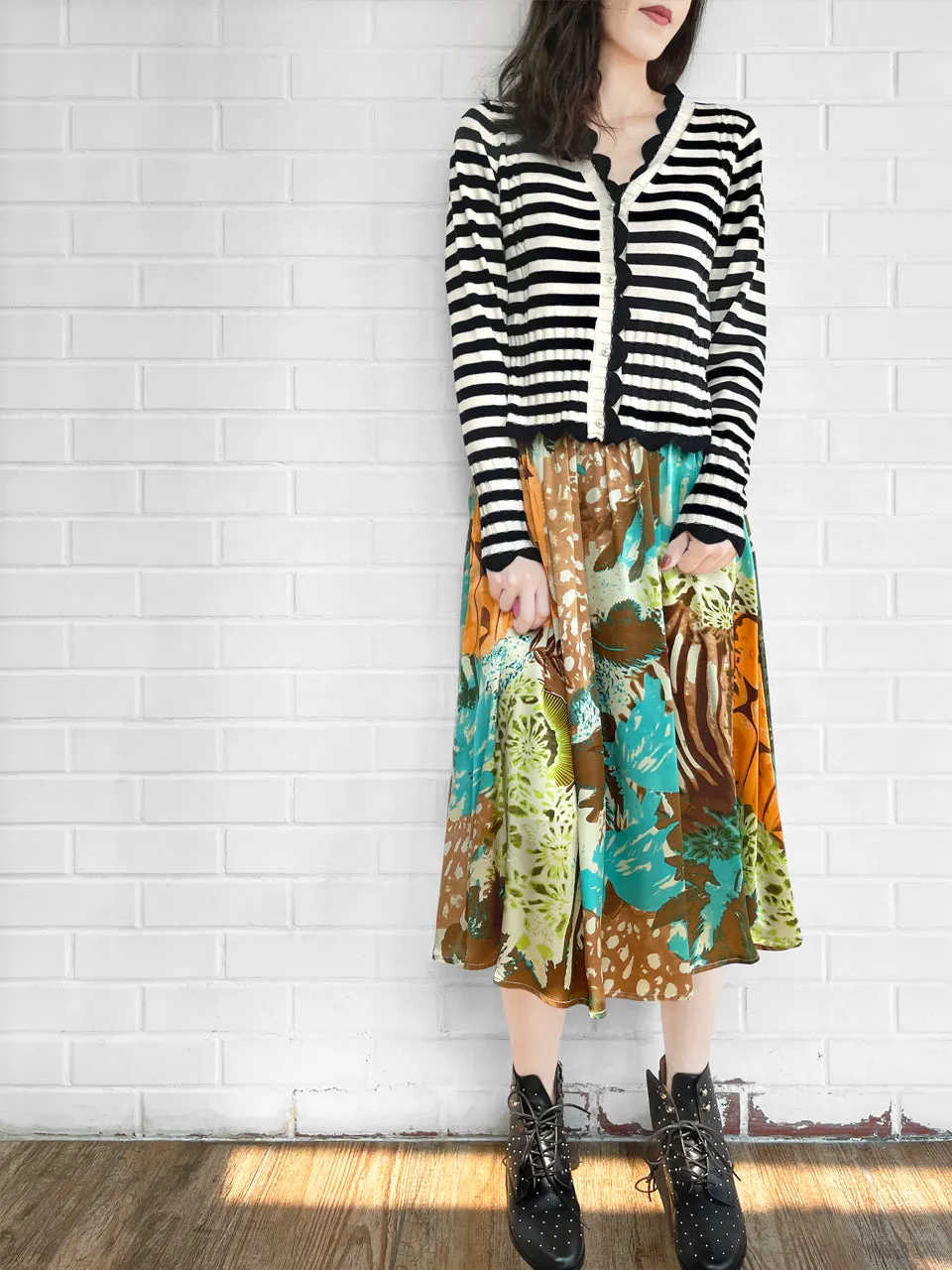 Mono Stripe Scalloped Cashmere & Wool Cropped Cardigan