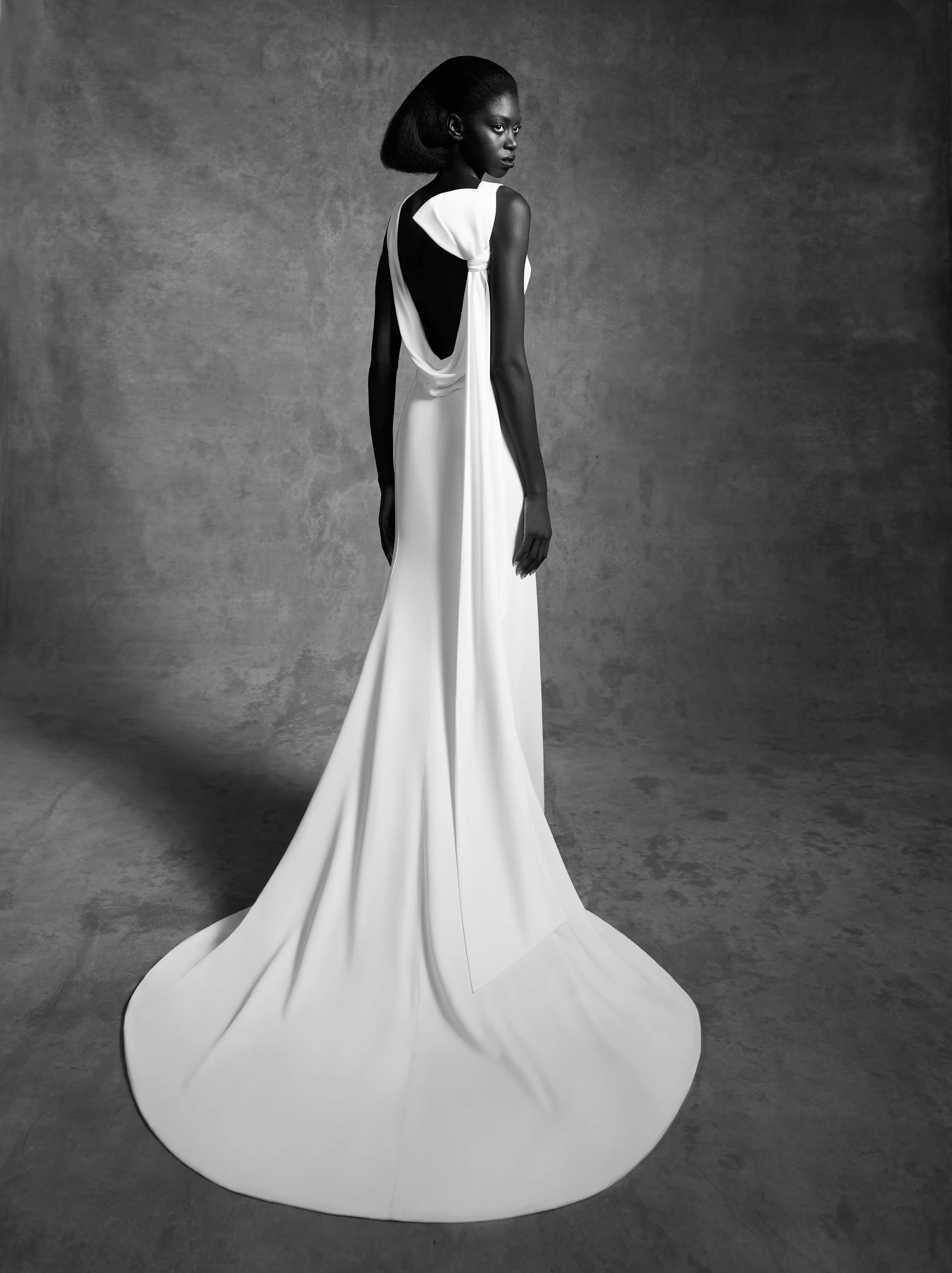VRM357 - SOPHISTICATED SIMPLICITY GOWN